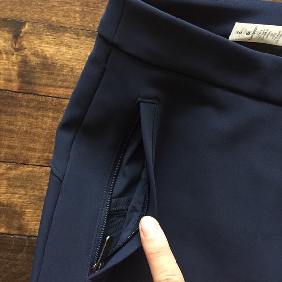 Lululemon “on the move” navy dress pants 8 - Picture 4 of 4